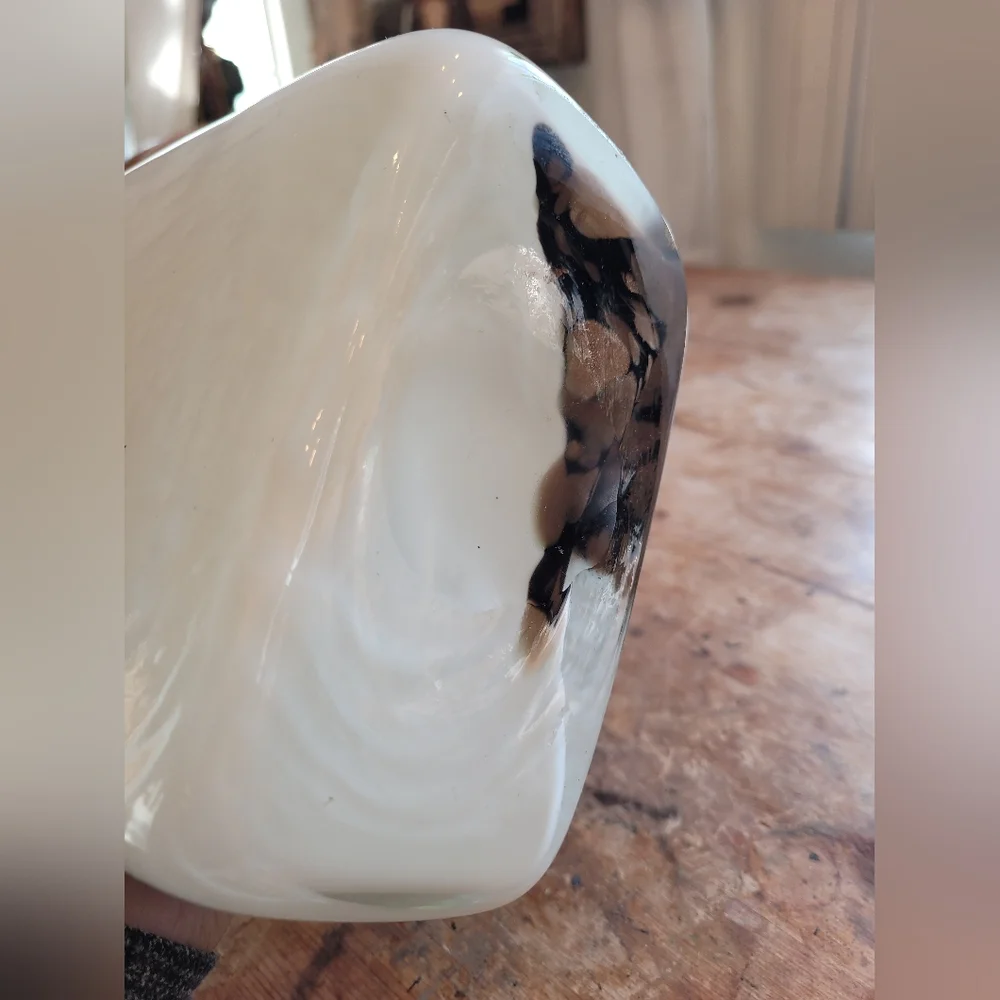 Hand Blown Art Glass Japanese Abstract Bud Vase